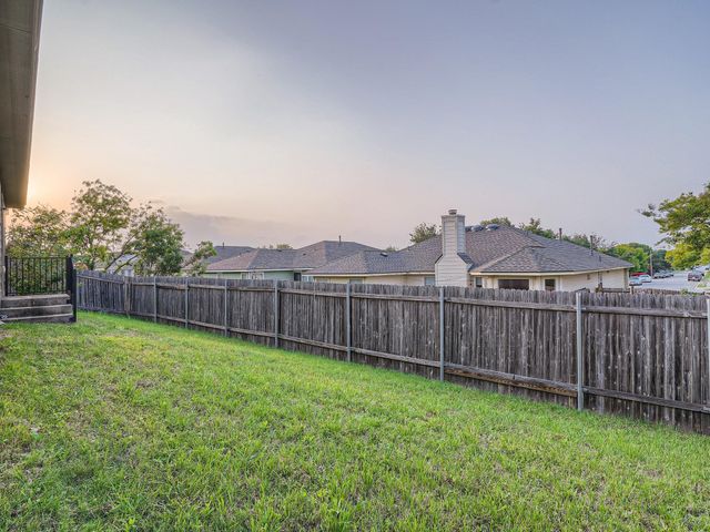 120 Shiloh CV, Hutto, TX 78634