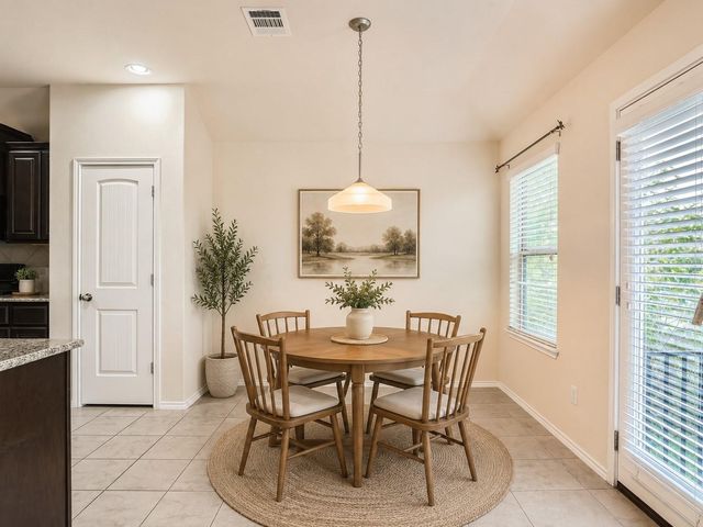 120 Shiloh CV, Hutto, TX 78634