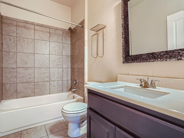 120 Shiloh CV, Hutto, TX 78634