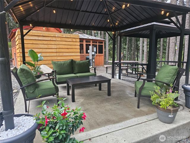 22204 Bluewater Court SE, Yelm, WA 98597