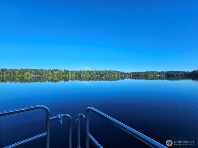 22204 Bluewater Court SE, Yelm, WA 98597