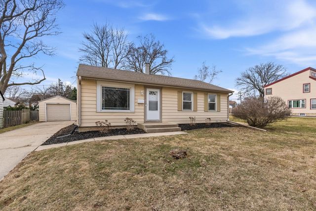 3541 S 46th STREET, Greenfield, WI 53220