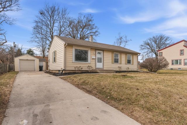 3541 S 46th STREET, Greenfield, WI 53220