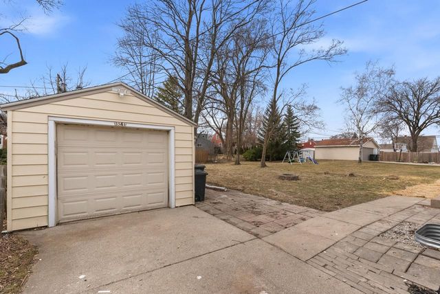 3541 S 46th STREET, Greenfield, WI 53220