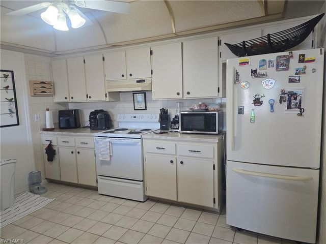 4472 30th PL SW, Naples, FL 34116