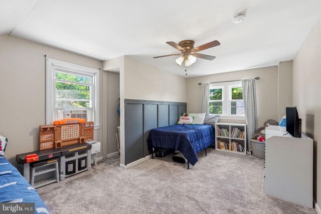 411 W CEDAR AVE, Oaklyn, NJ 08107