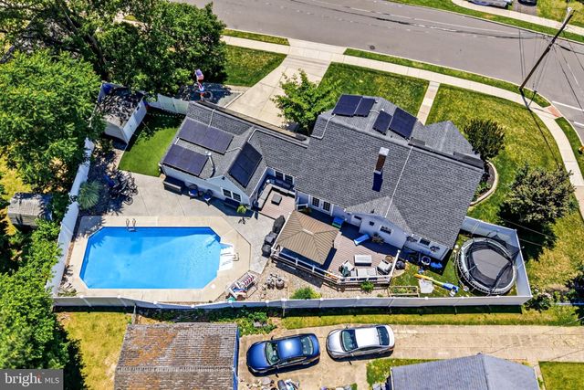 411 W CEDAR AVE, Oaklyn, NJ 08107