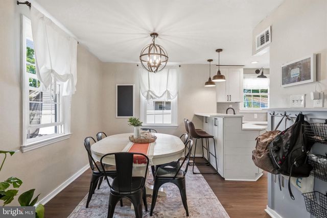 411 W CEDAR AVE, Oaklyn, NJ 08107
