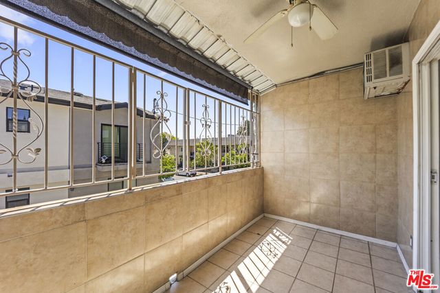 6904 Radford Avenue 7, North Hollywood, CA 91605