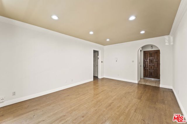 6904 Radford Avenue 7, North Hollywood, CA 91605