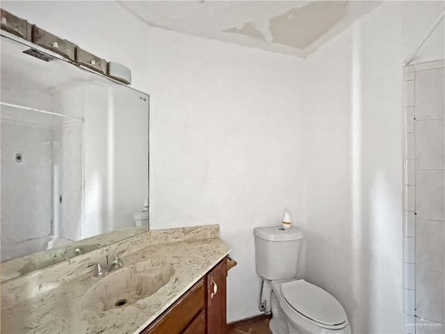 1220 S Huisache Street, Pharr, TX 78577