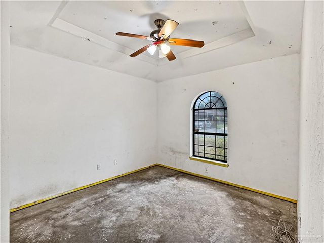 1220 S Huisache Street, Pharr, TX 78577