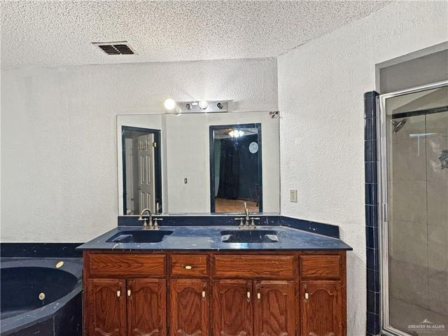 1220 S Huisache Street, Pharr, TX 78577