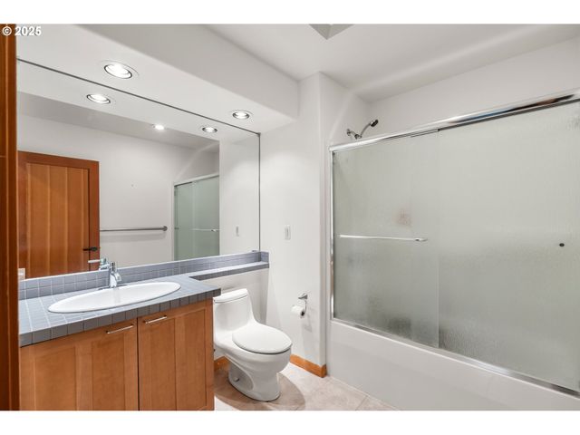 88369 TIMBERLINE Dr, Veneta, OR 97487