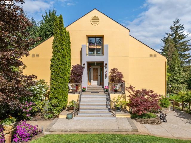 88369 TIMBERLINE Dr, Veneta, OR 97487