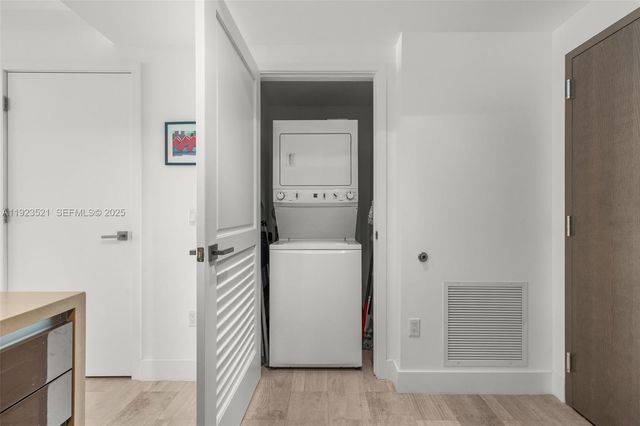 1080 Brickell Ave 3602, Miami, FL 33131