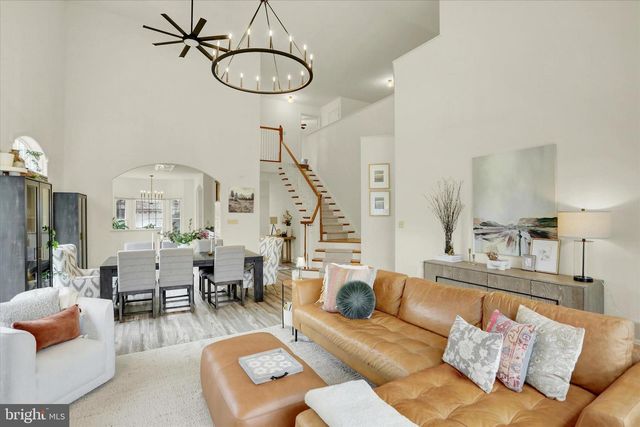 320 AUTUMN CHASE, Harrisburg, PA 17110