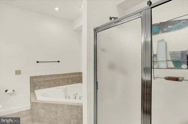 320 AUTUMN CHASE, Harrisburg, PA 17110