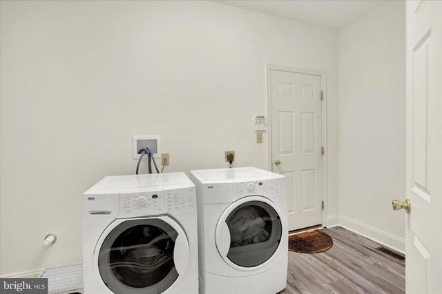 320 AUTUMN CHASE, Harrisburg, PA 17110