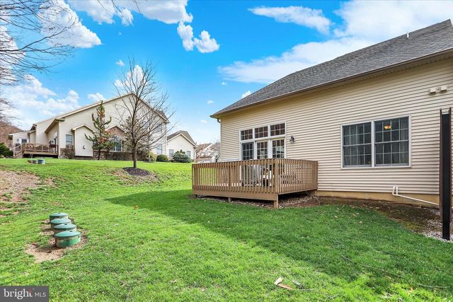 320 AUTUMN CHASE, Harrisburg, PA 17110