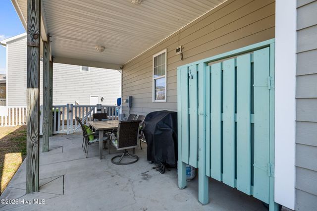 1807 Olde Farm Road, Morehead City, NC 28557