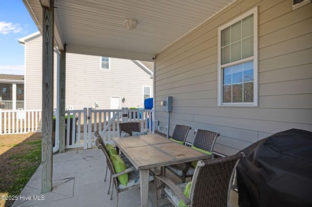 1807 Olde Farm Road, Morehead City, NC 28557