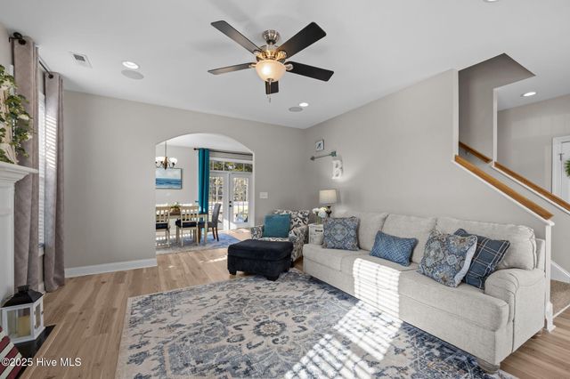 1807 Olde Farm Road, Morehead City, NC 28557