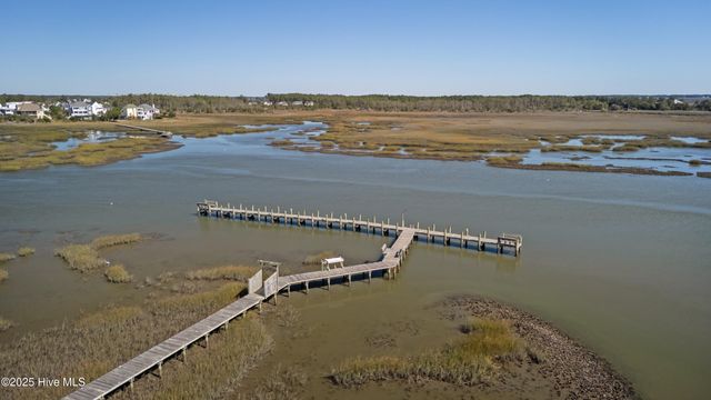 1807 Olde Farm Road, Morehead City, NC 28557