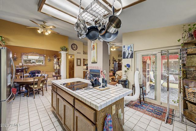 1978 E GREENWAY Road, Phoenix, AZ 85022