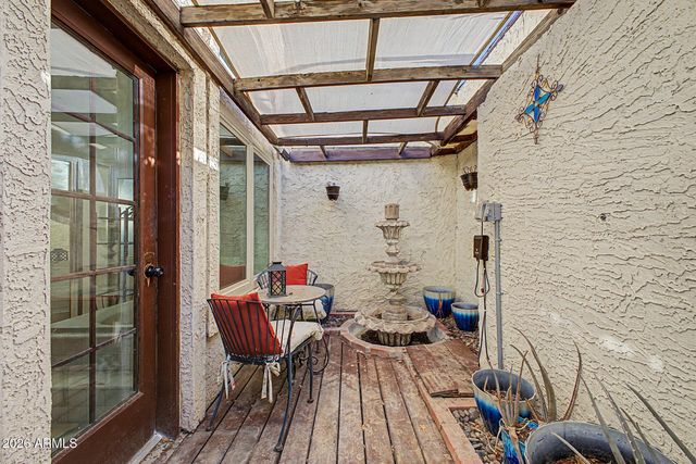 1978 E GREENWAY Road, Phoenix, AZ 85022
