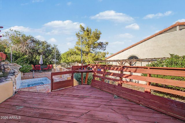 1978 E GREENWAY Road, Phoenix, AZ 85022