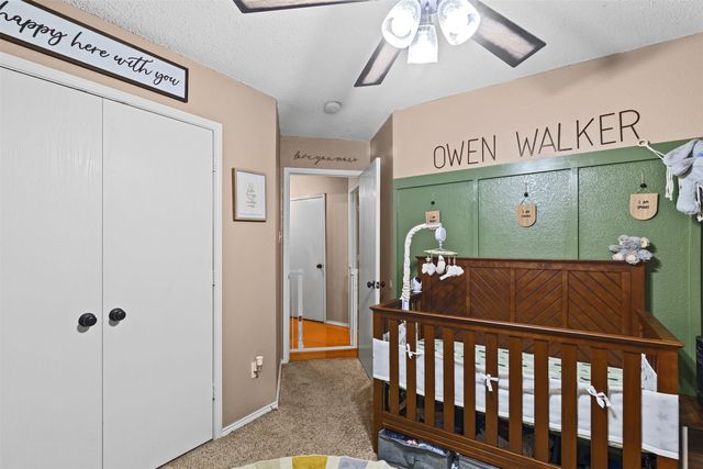 1054 Vaden Avenue, Burleson, TX 76028