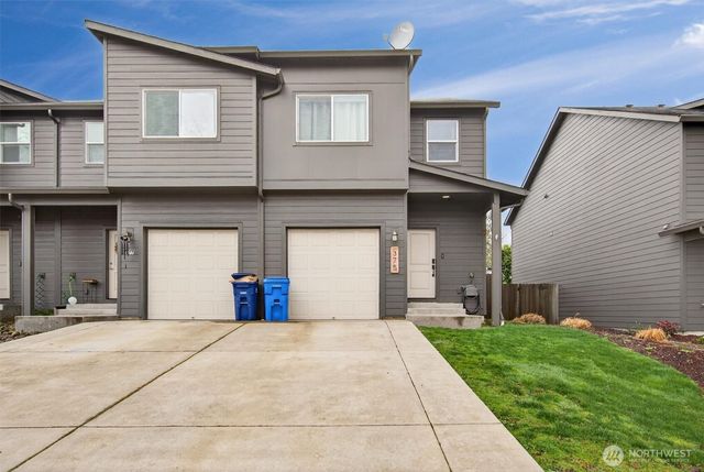 375 S 10th Street, Kalama, WA 98625