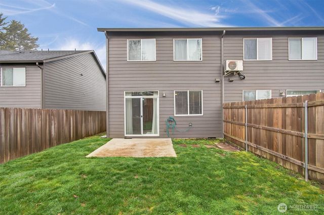 375 S 10th Street, Kalama, WA 98625