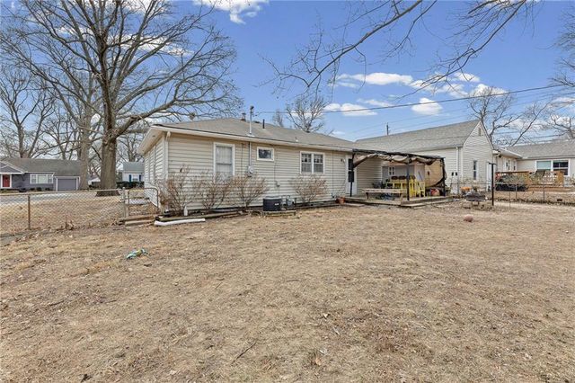 5408 W 72nd Street, Prairie Village, KS 66208