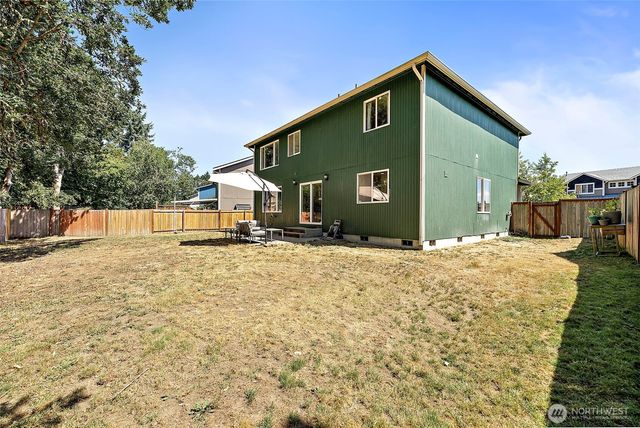 15037 105th Avenue SE, Yelm, WA 98597