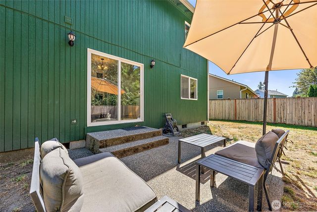 15037 105th Avenue SE, Yelm, WA 98597