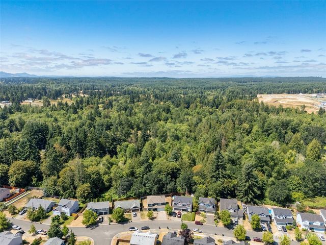 15037 105th Avenue SE, Yelm, WA 98597