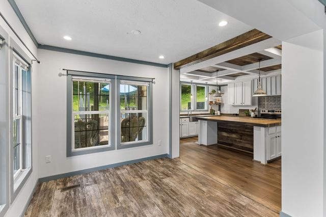 8501 Joy Rd, Mount Pleasant, TN 38474
