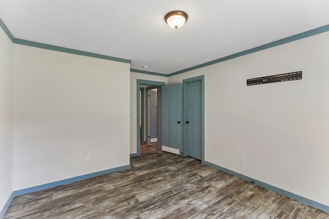 8501 Joy Rd, Mount Pleasant, TN 38474