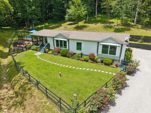 8501 Joy Rd, Mount Pleasant, TN 38474