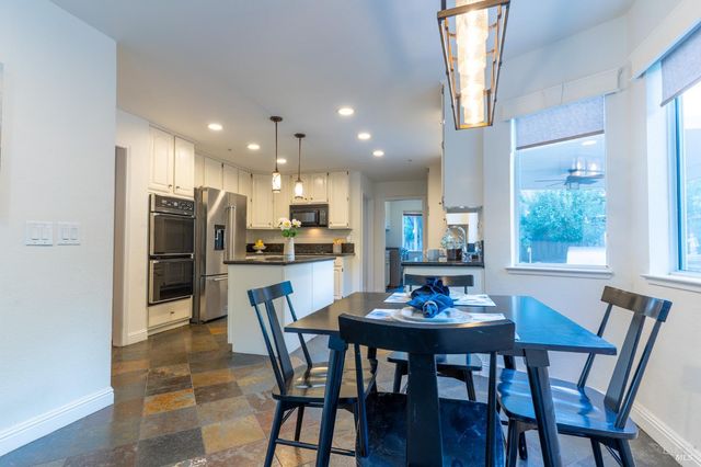 1125 Westview Dr, Napa, CA 94558