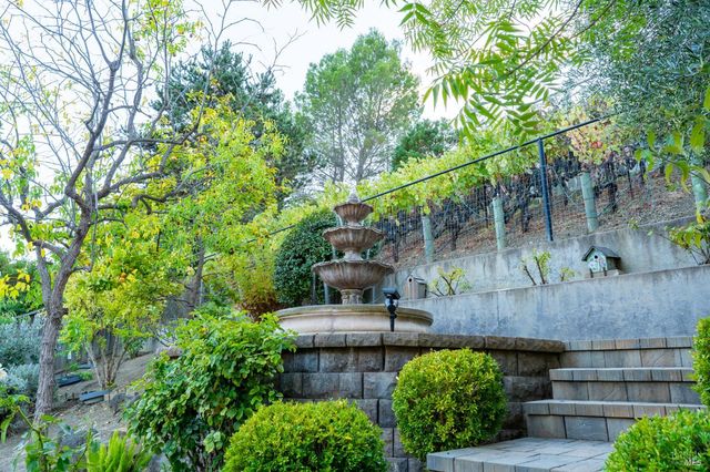 1125 Westview Dr, Napa, CA 94558