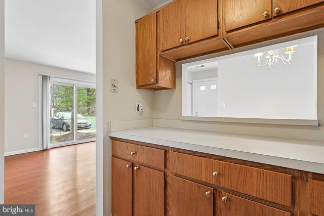 24 CORAL TREE CT, Lawrenceville, NJ 08648