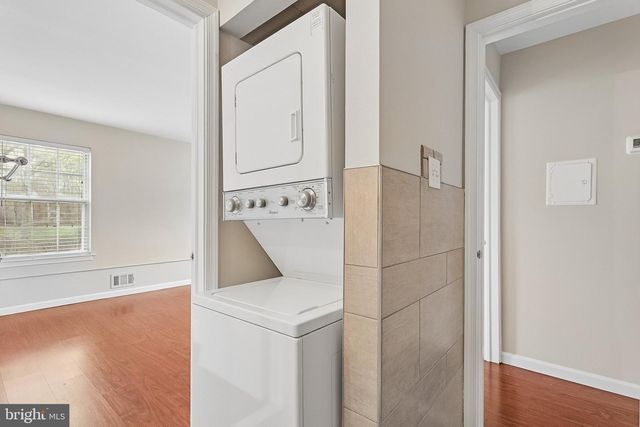 24 CORAL TREE CT, Lawrenceville, NJ 08648