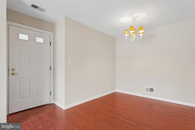 24 CORAL TREE CT, Lawrenceville, NJ 08648