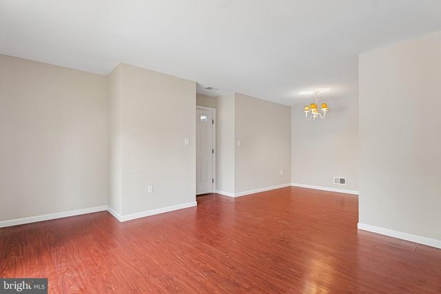 24 CORAL TREE CT, Lawrenceville, NJ 08648