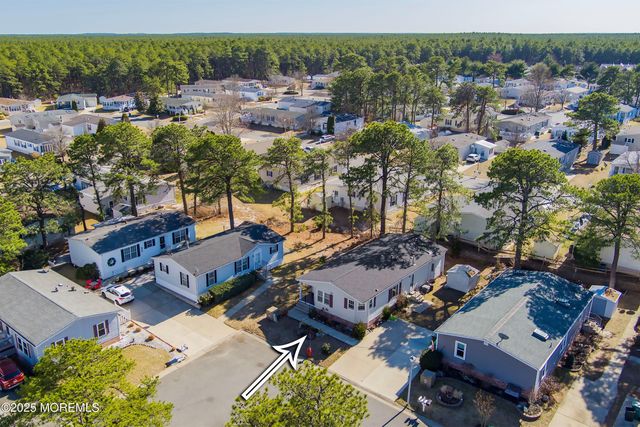 114 Briarwood Court, Whiting, NJ 08759