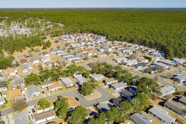 114 Briarwood Court, Whiting, NJ 08759