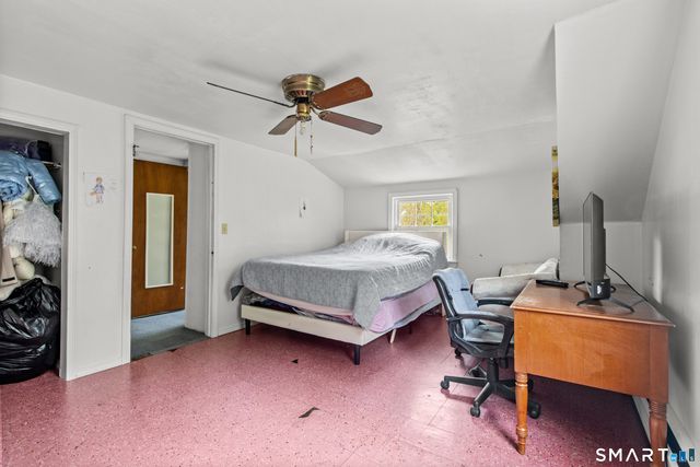 86 Bernside Drive, Bristol, CT 06010